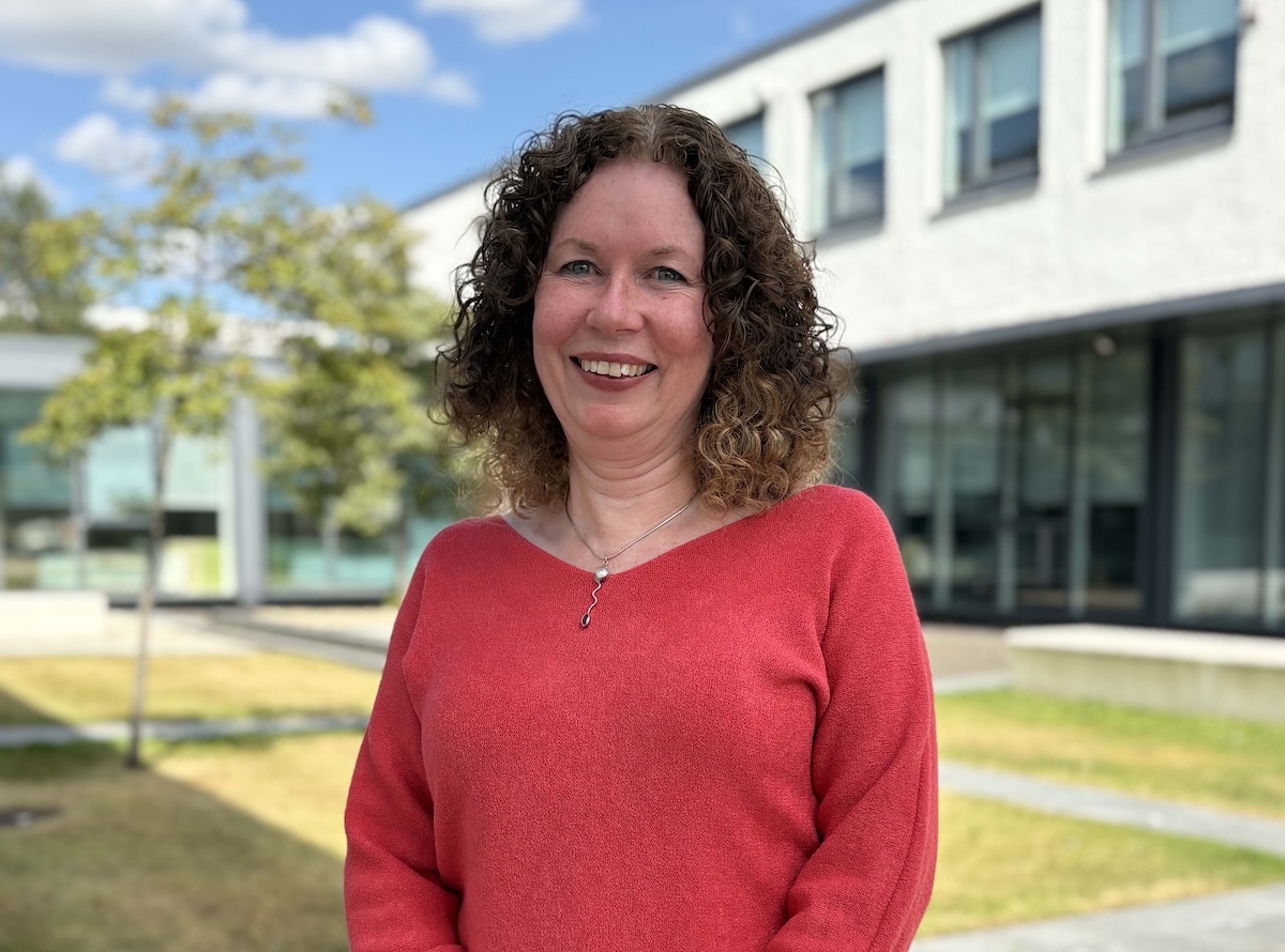 Photograph of Lynn Murray standing outside the Scottish Borders Campus